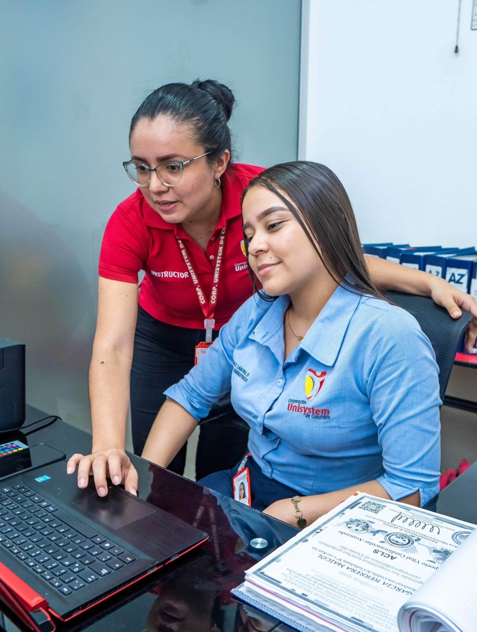 Técnico Laboral en Auxiliar Administrativo - Corporación Unisystem de Colombia