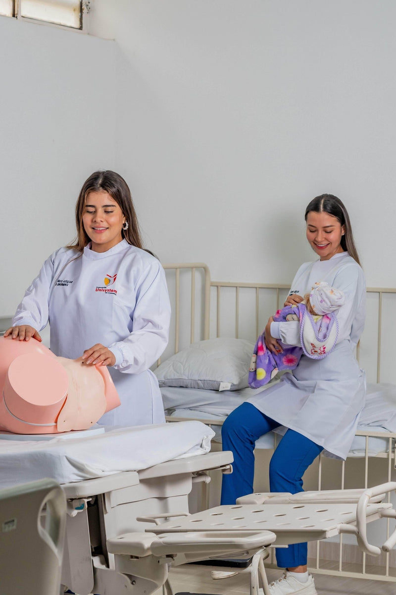 Técnico Laboral en Auxiliar en Enfermería - Corporación Unisystem de Colombia