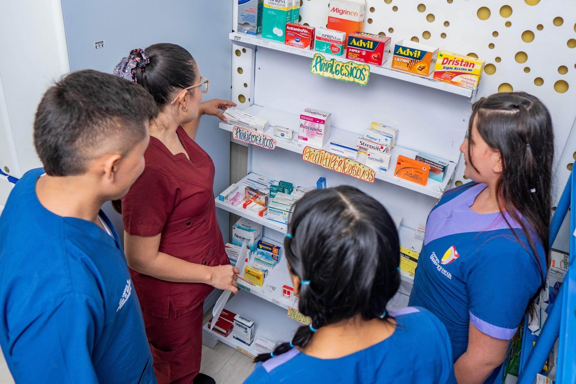 Técnico Laboral en Auxiliar en Servicios Farmacéuticos - Corporación Unisystem de Colombia