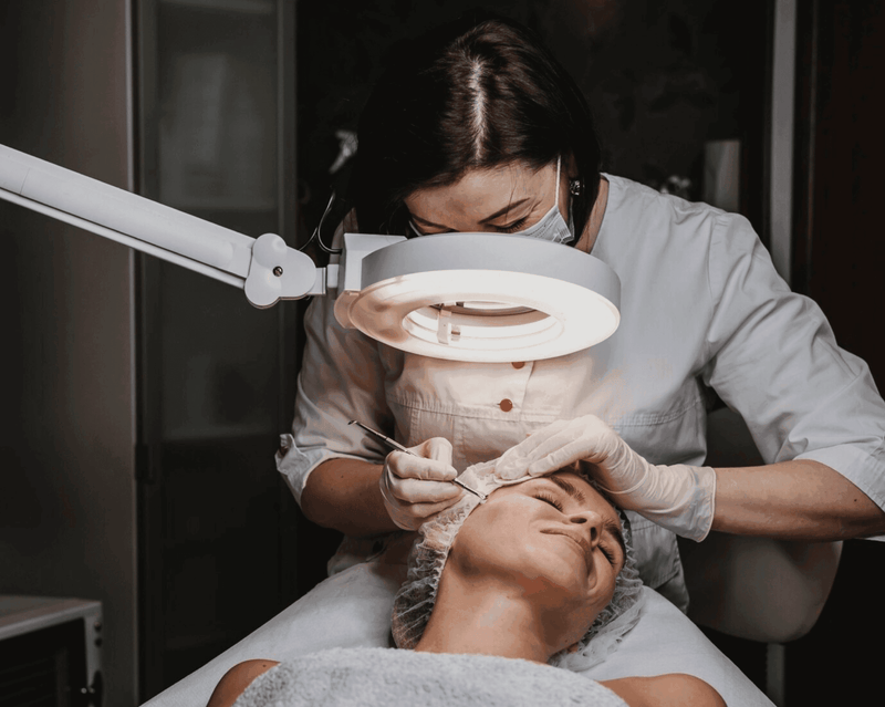 Técnico Laboral en Cosmetologia y Estetica Integral - Corporación Unisystem de Colombia